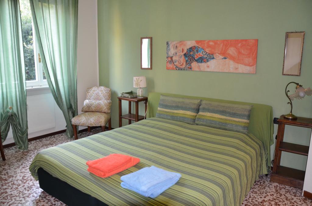 Green Quercia Apartment كومو الغرفة الصورة